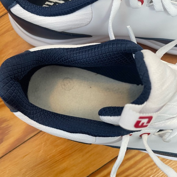 FootJoy Tour Rival Golf Shoes - Picture 5 of 6